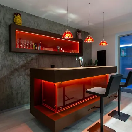 Vivilo With Private Pool-foresteria Διαμέρισμα