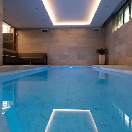 Vivilo With Private Pool-foresteria Milano