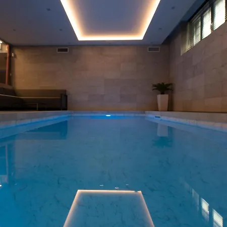 Vivilo With Private Pool-foresteria Lägenhet
