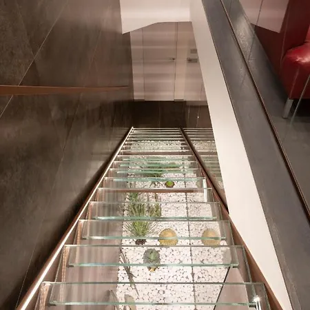 Vivilo With Private Pool-foresteria Milano